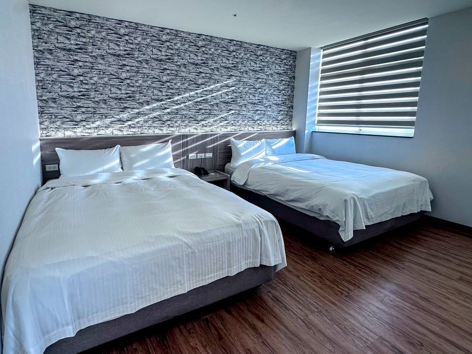 In-room safe, desk, soundproofing, free WiFi