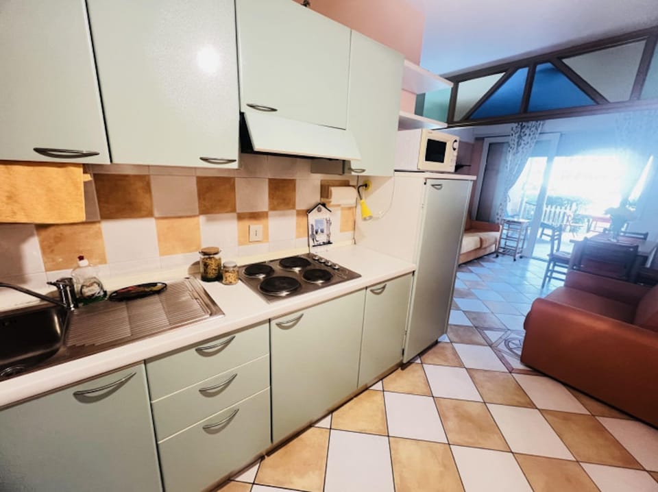 Studio, Balcony, Garden View | Interior