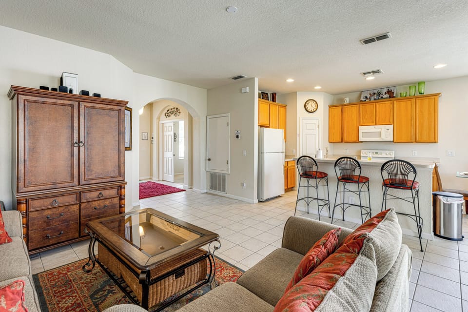 House (4 Bedrooms) | Interior