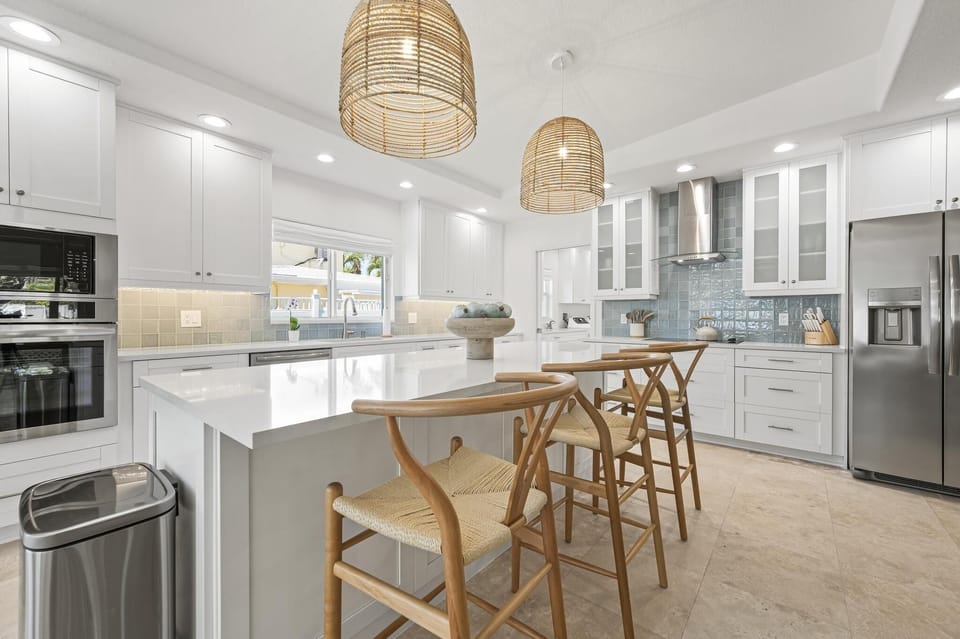 House, 3 Bedrooms | Private kitchen | Coffee/tea maker, fridge, oven, toaster