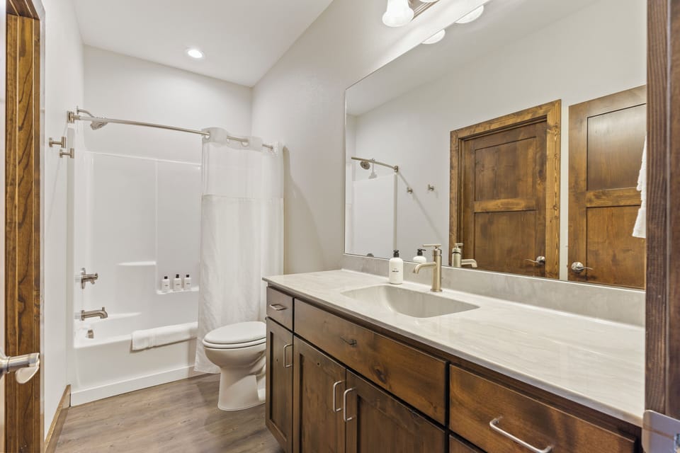 Main Floor Bathroom