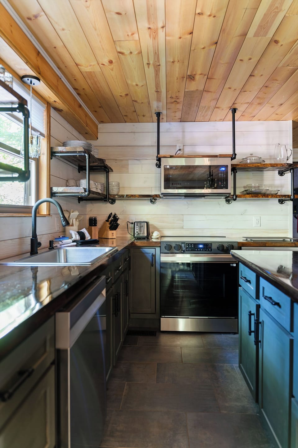 Plenty of counter space to make cooking a breeze!