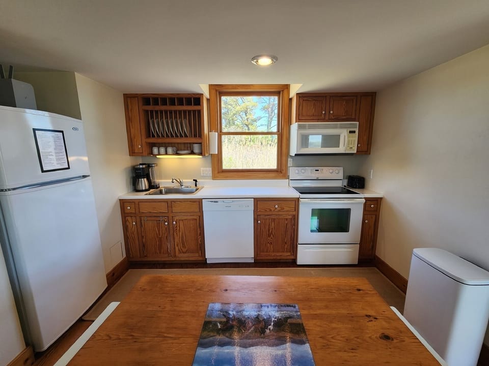Fully equipped kitchen