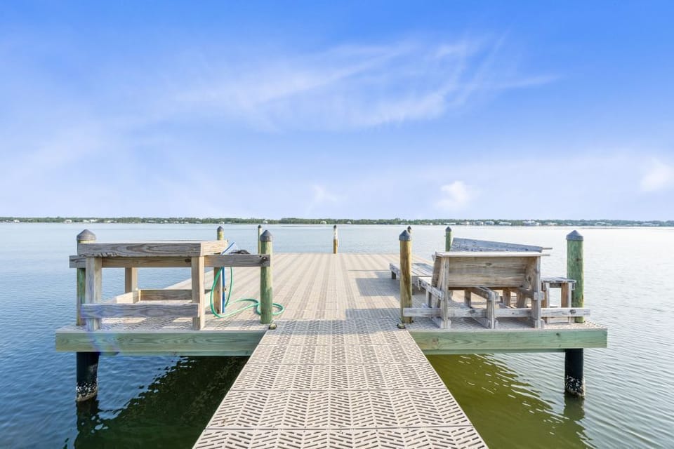 Dock