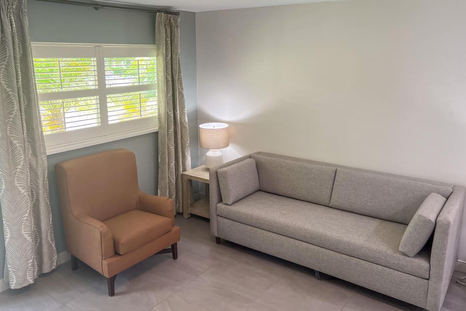 Two Bedroom King Villa image 2