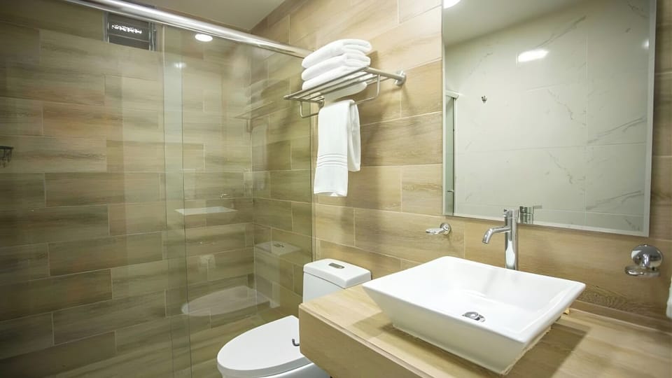 In-room safe, desk, free WiFi