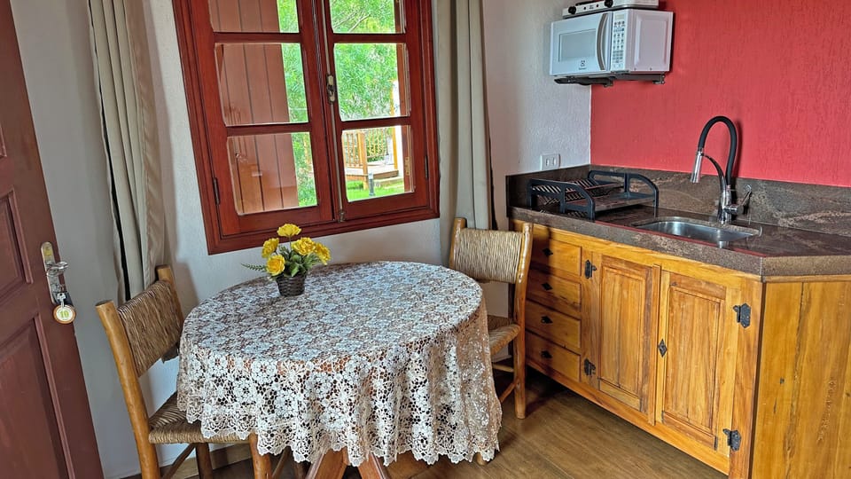 Superior Chalet, Mountain View | Desk, free WiFi