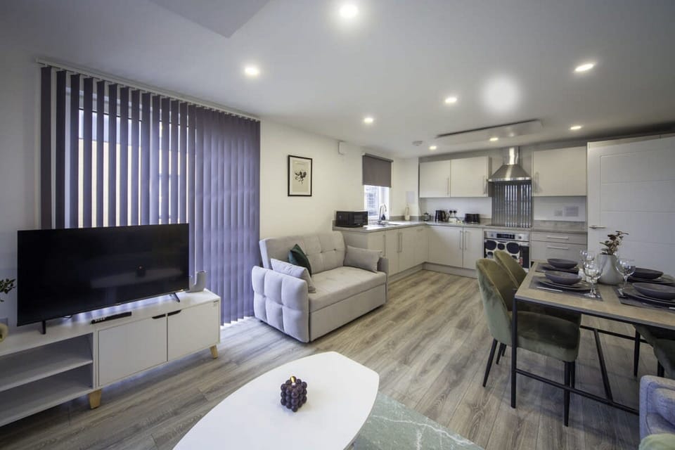 Apartment, 2 Bedrooms | Living room