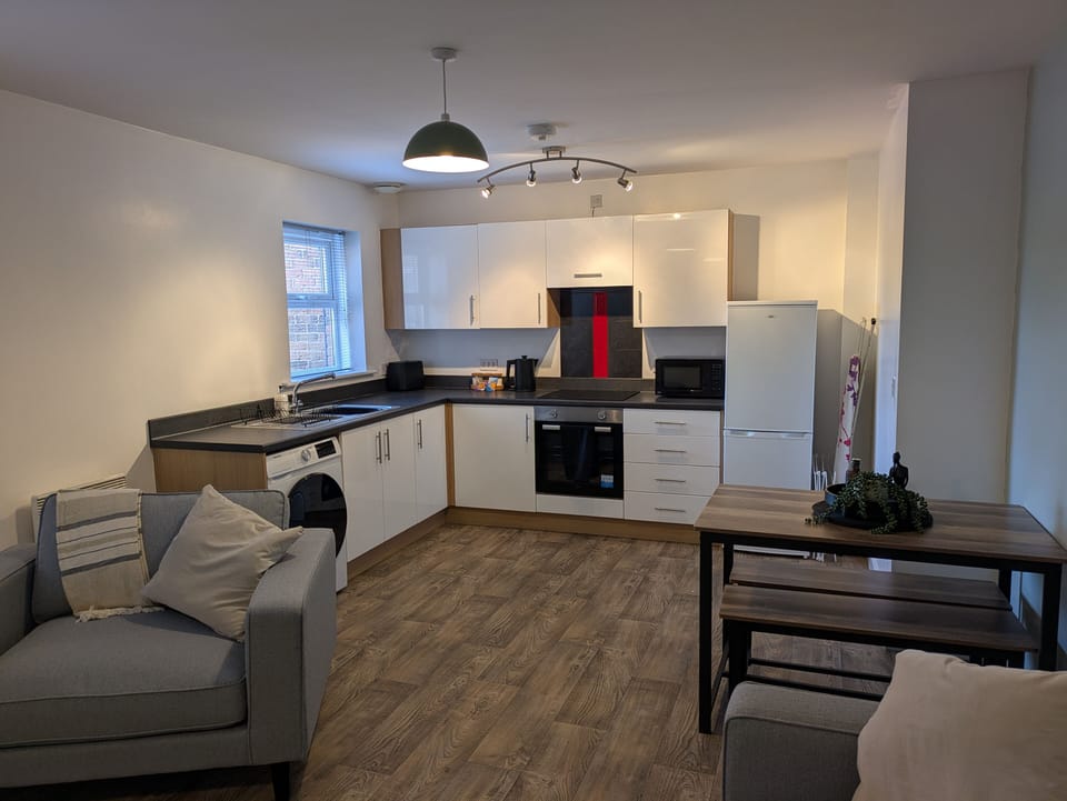 Apartment, 2 Bedrooms | Living room