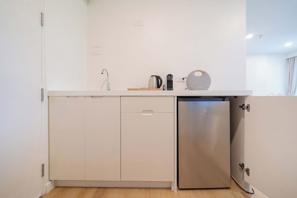 Apartment, Non Smoking, Balcony | Mini-refrigerator