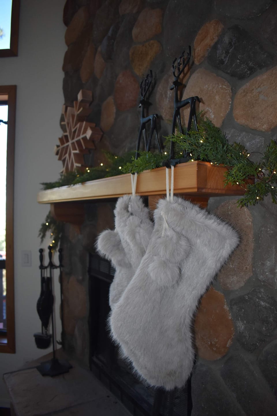 Cozy corners, glowing lights, and festive vibes everywhere you look. Your holiday getaway just got an upgrade!