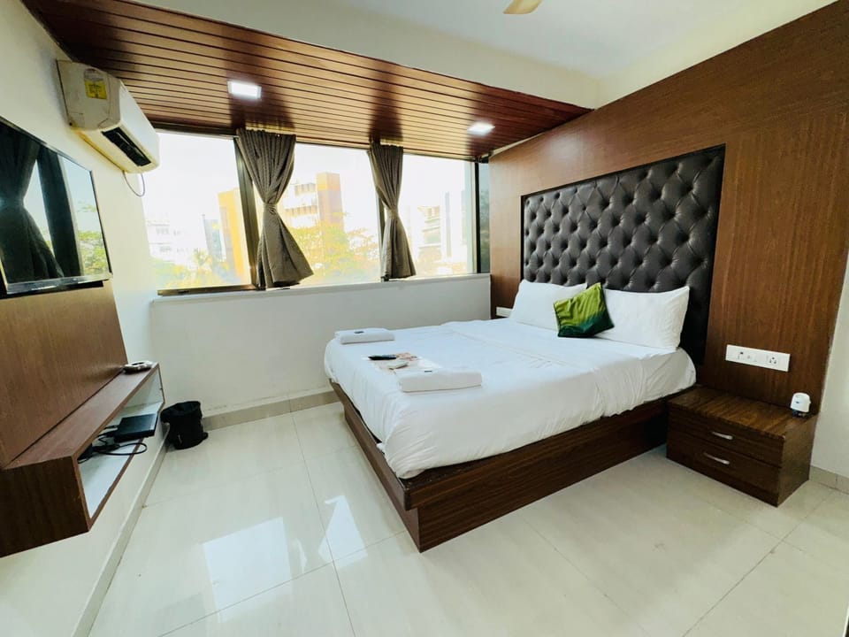 Double Room, Tower | Iron/ironing board, free WiFi