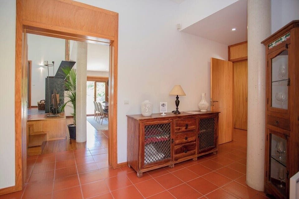 House | 4 bedrooms, Internet