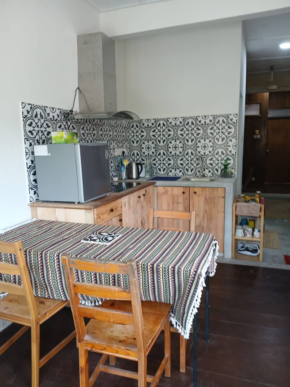 House, 3 Bedrooms, Balcony, Mountain View | Dining room