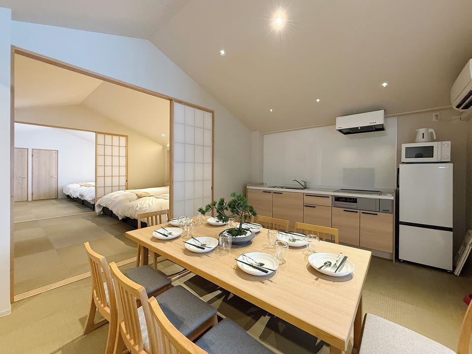 Luxury Apartment | Dining room