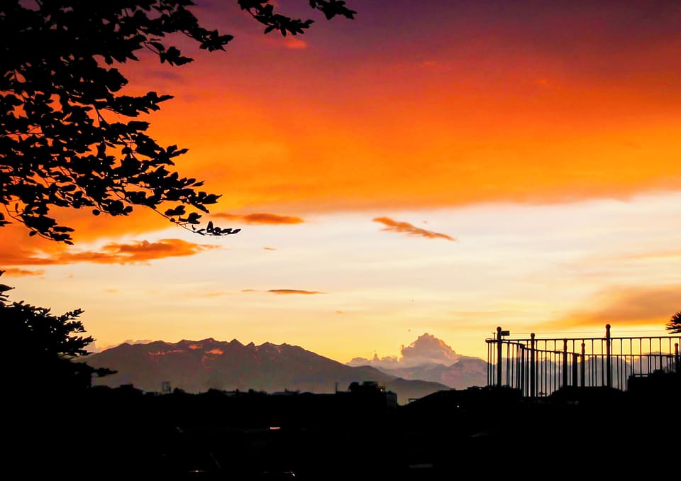 Superior Apartment, Mountain View, Tower | Mountain view