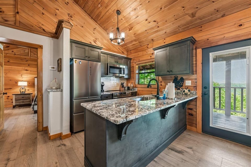 24-Kitchen