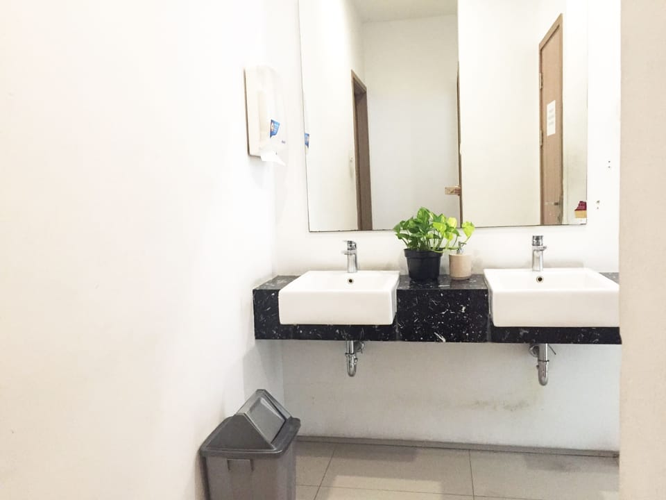 Evora Hotel Hotel in Surabaya
