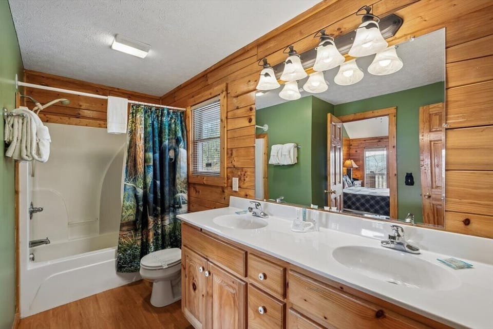 29-Primary Bath