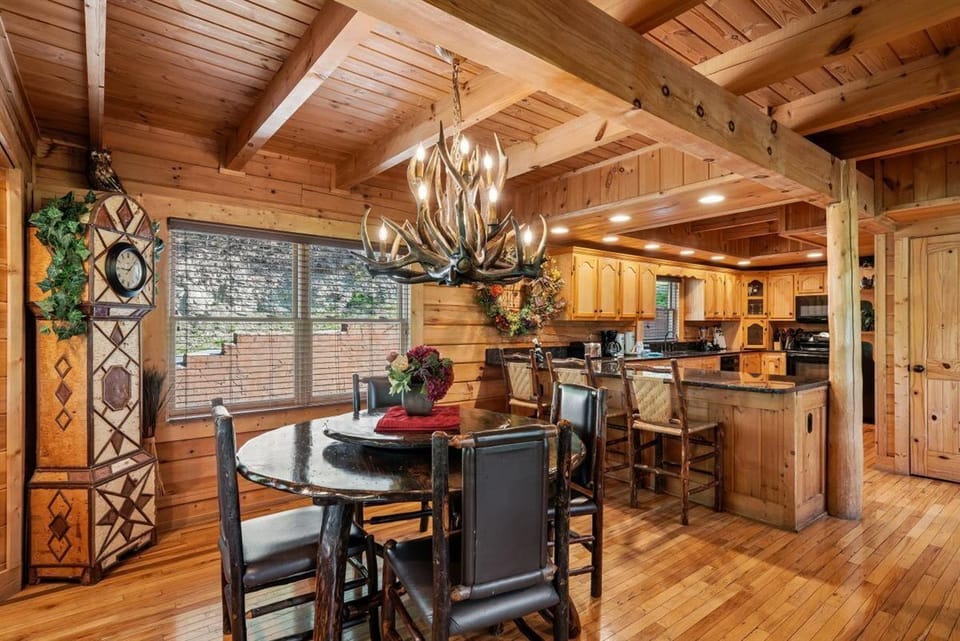 Main Level-Dining Room