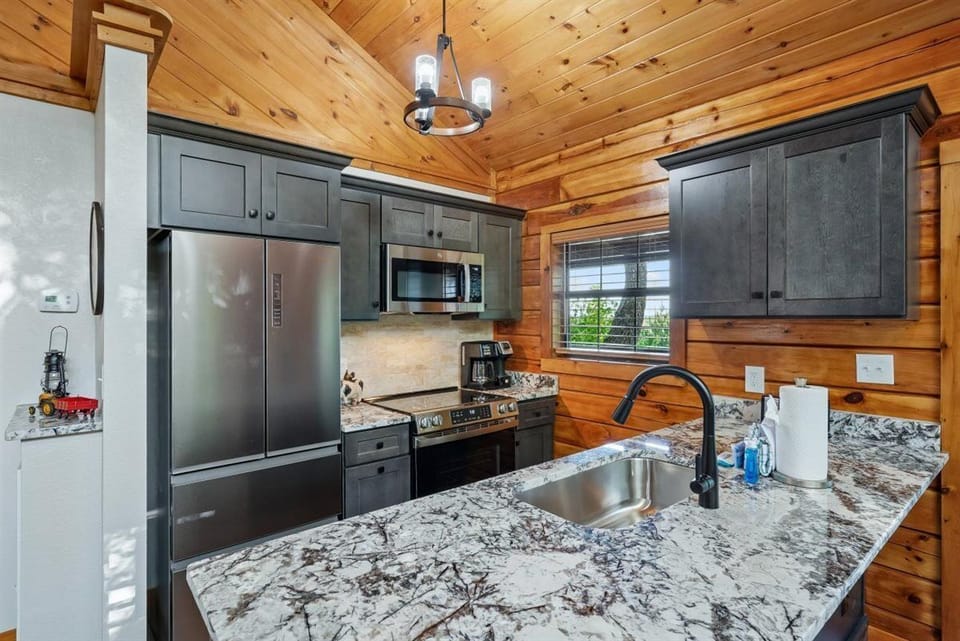 13-Kitchen