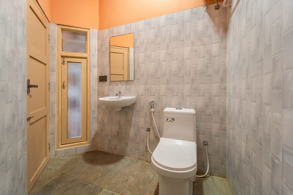 AR Lighthouse Bay Villa by Roscotel Villa in Puducherry