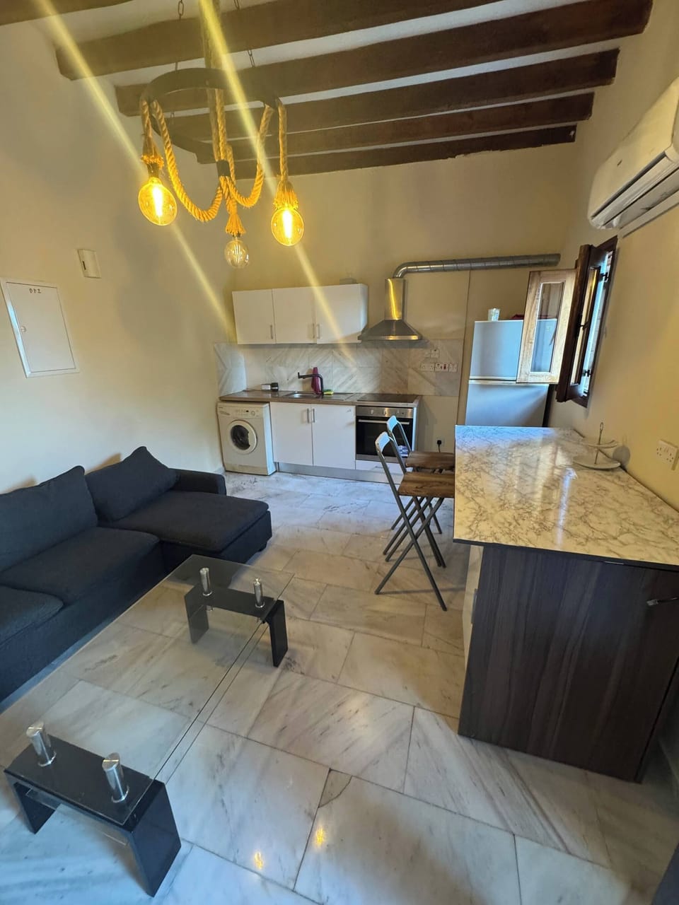 Apartment, 1 Bedroom, Smoking | Living area