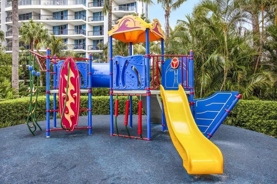 Ocean View Rental Surfers Paradise Hotel in Surfers Paradise
