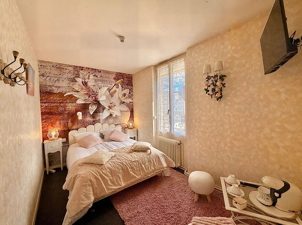 Comfort Double Room, 1 Double Bed | Individually decorated, free WiFi, bed sheets