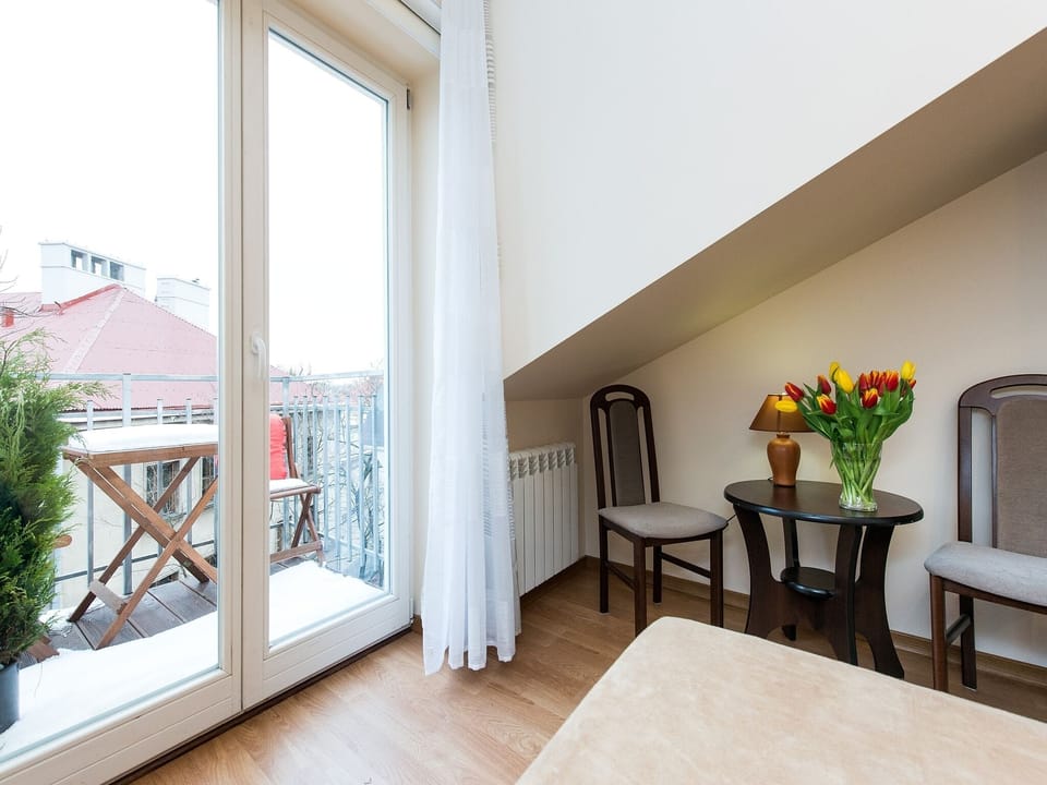 1st bedroom