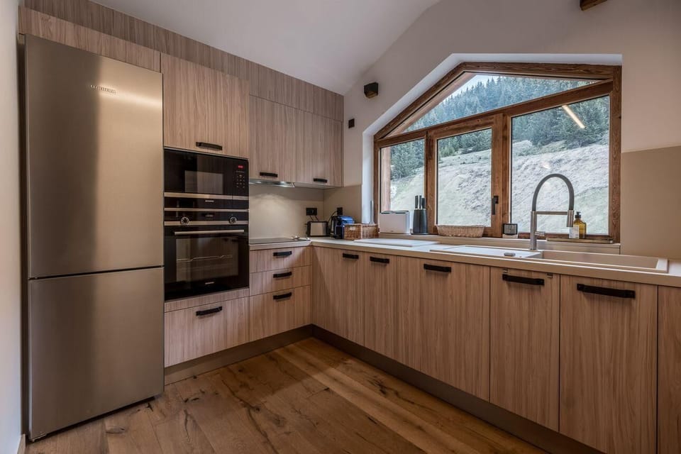 Comfort Apartment, Balcony | Private kitchen | Espresso maker, coffee/tea maker, full-size fridge, microwave