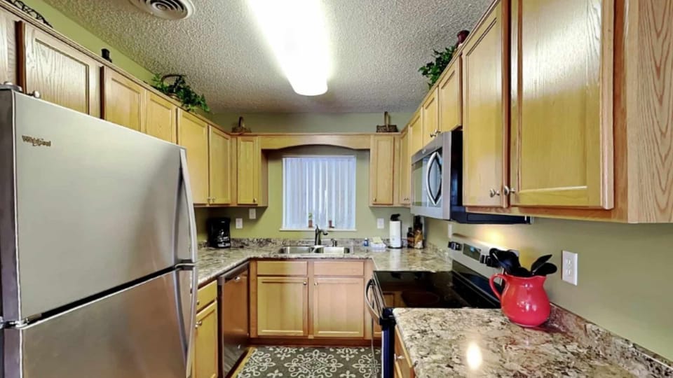 Whispering Pines 651 Penthouse Three Bedroom Sleeps 8 Pigeon For