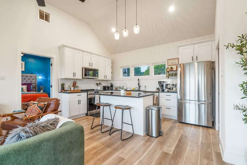 A Modern Retreat