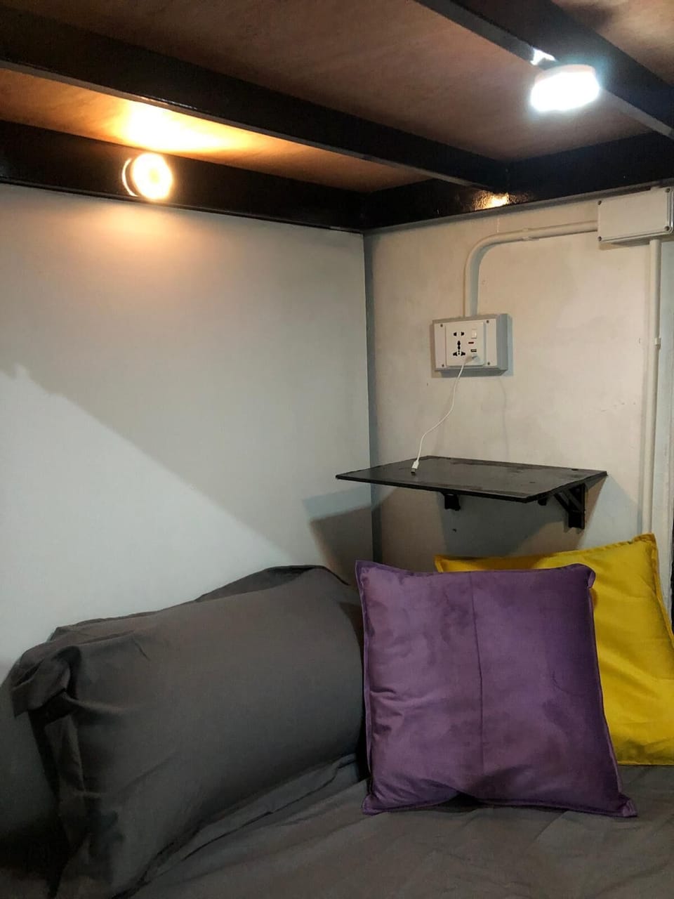 Exclusive Shared Dormitory | Blackout drapes, free WiFi