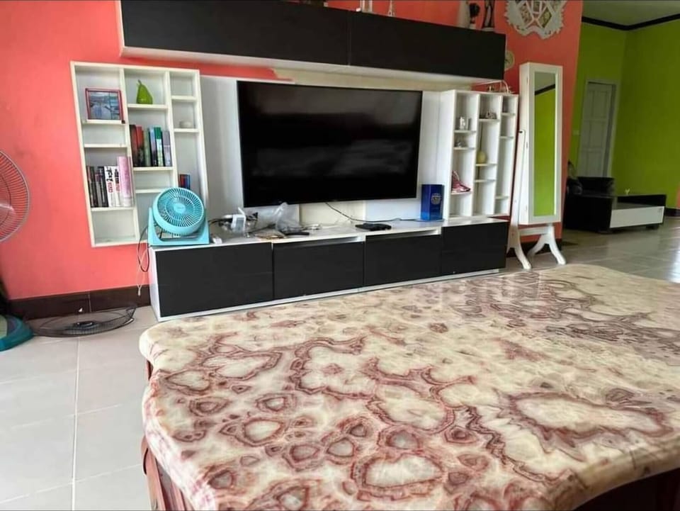 House, 3 Bedrooms, Accessible, Smoking | Room amenity