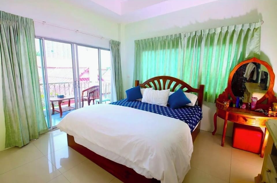 Standard Single Room | Free WiFi