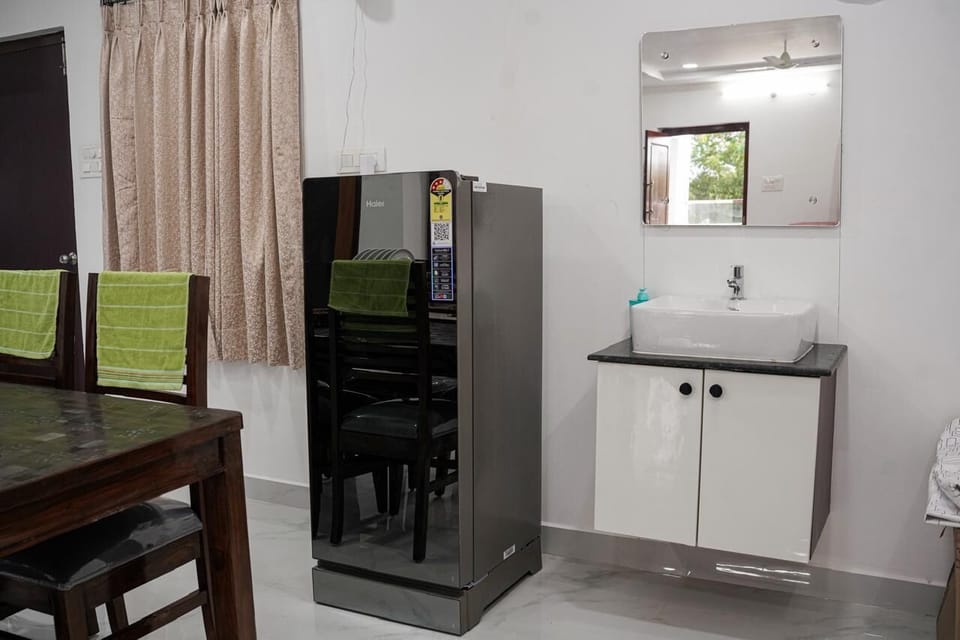 Family Apartment, Balcony, City View | Living area | Computer monitors, printers