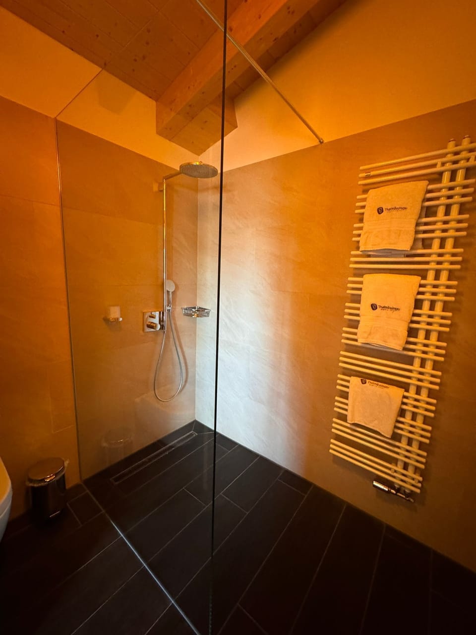 Suite, Balcony, Hill View | Bathroom | Shower, free toiletries, hair dryer, slippers