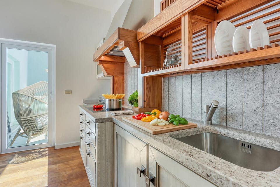 Family Penthouse, 2 Bedrooms, 2 Bathrooms, Sea Facing (The Perfect View Penthouse Design) | Private kitchen