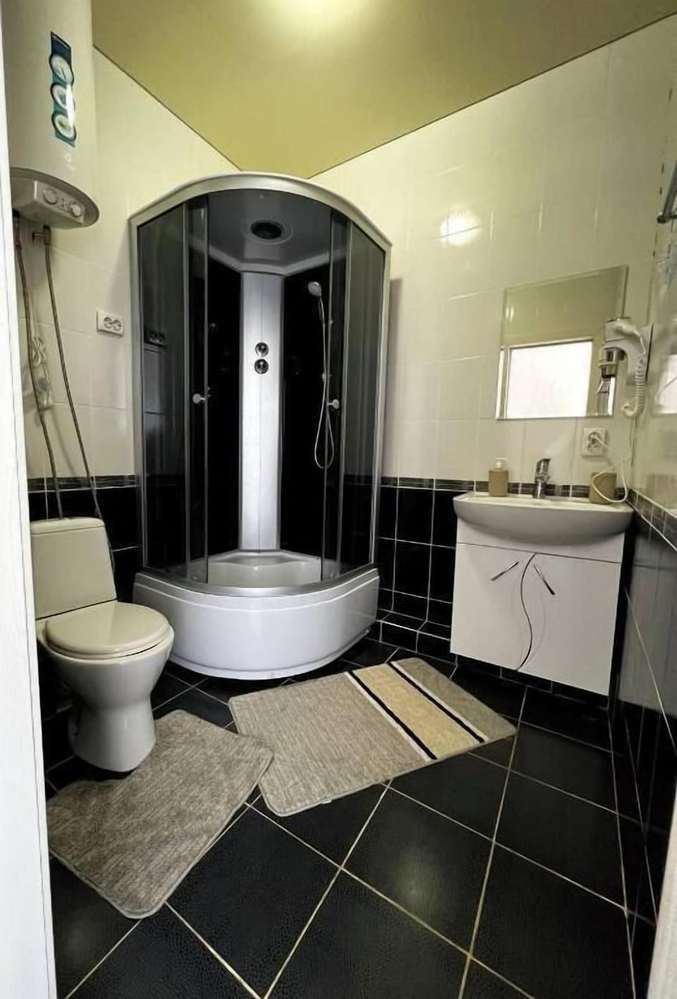 Suite, Mountain View | Bathroom