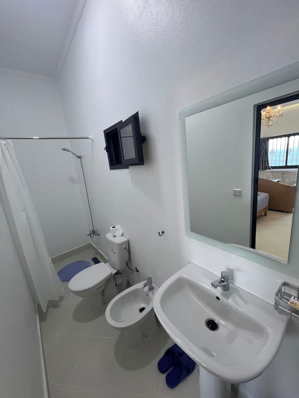Standard Suite | Free WiFi