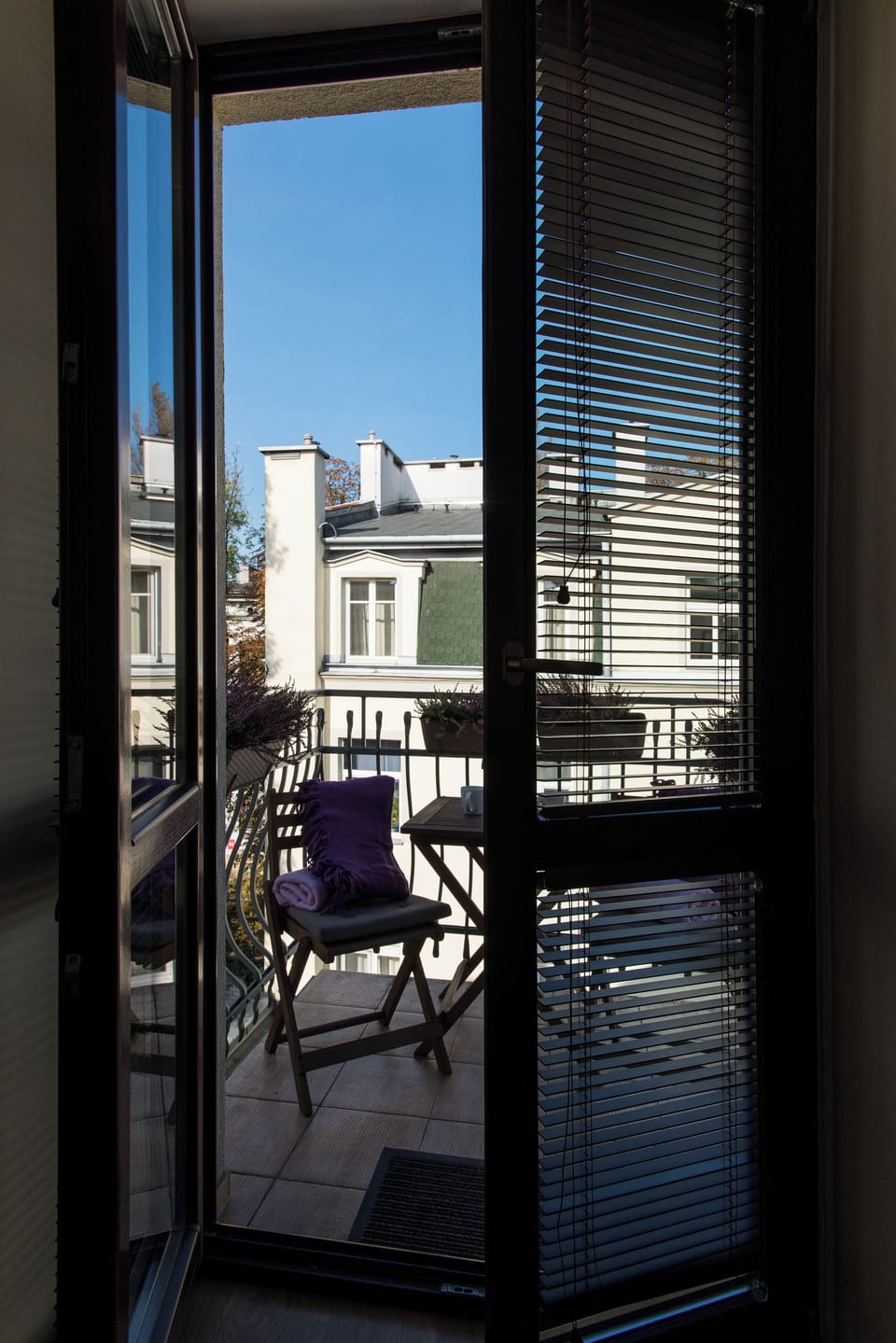 balcony