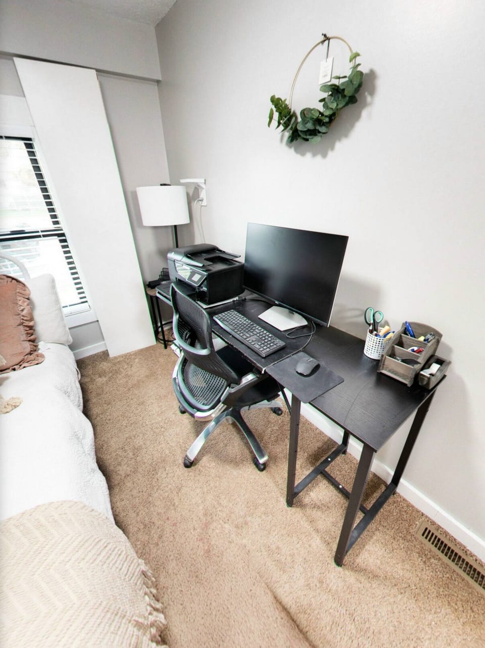 Bedroom/Computer & Office Room