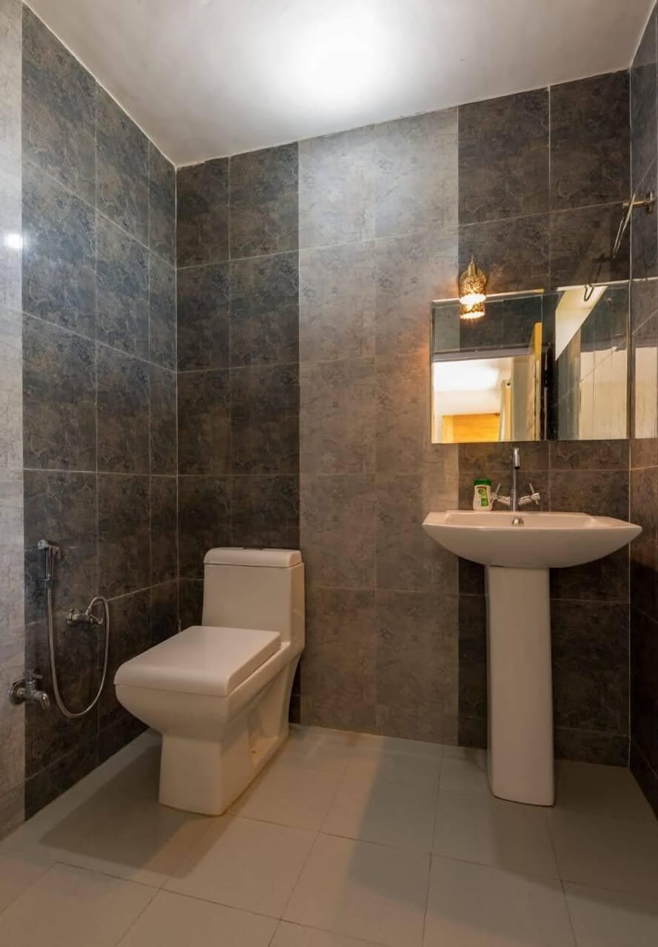 Deluxe Room | Desk, soundproofing, free WiFi