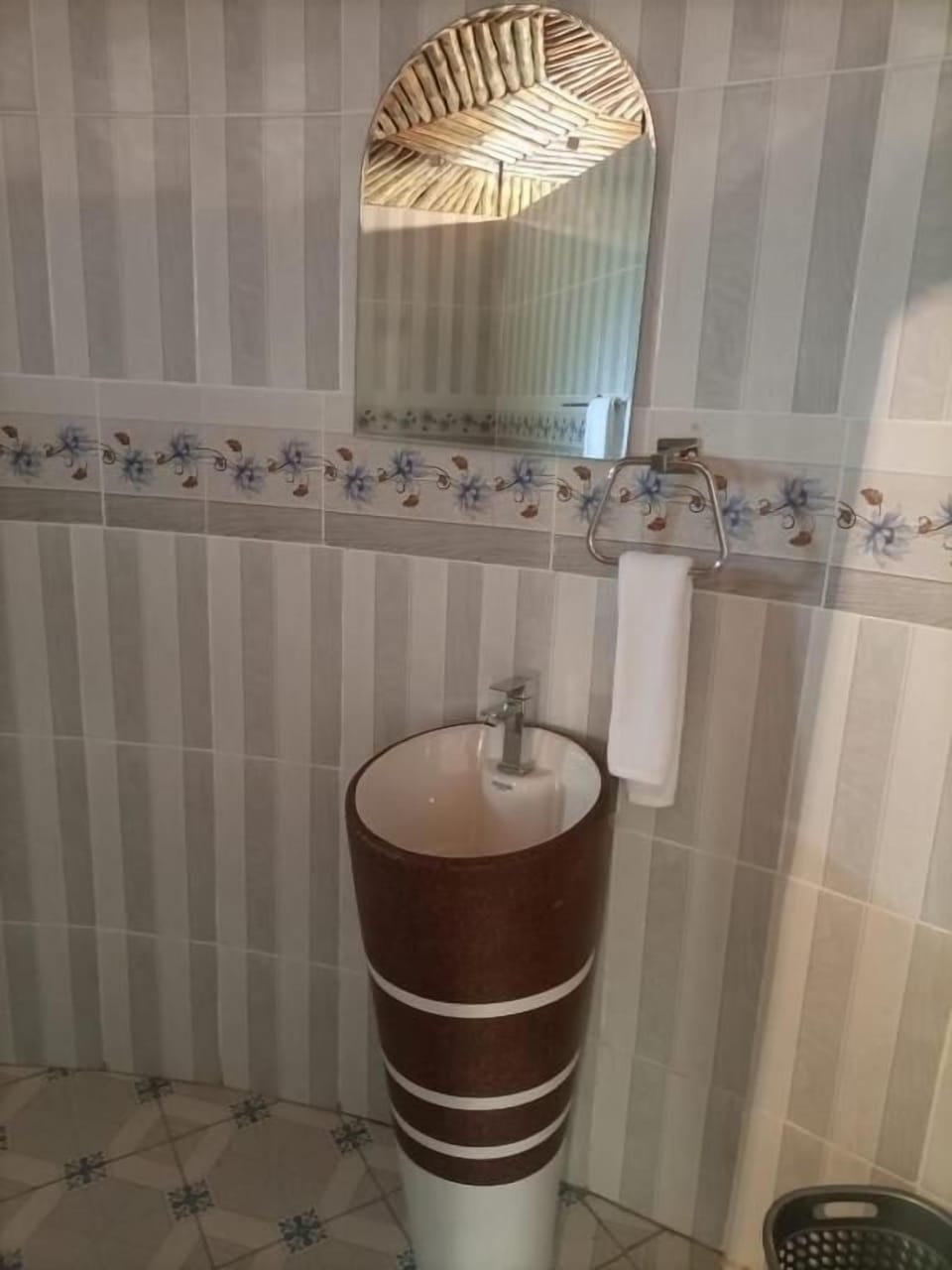 Deluxe Double Room, Garden View | Bathroom | Shower, bathrobes, slippers, bidet