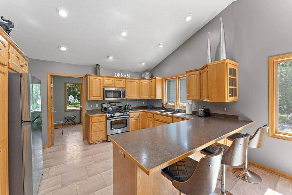 Full Kitchen 2 - Main Level