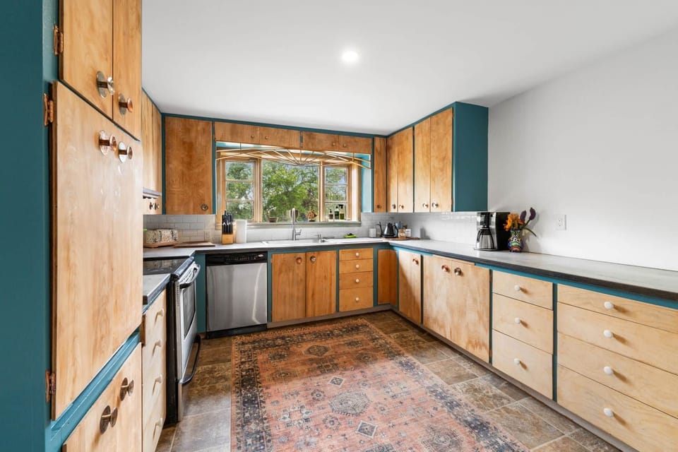 Kitchen 3