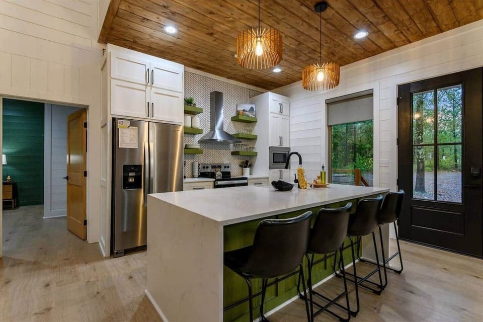 Chef's kitchen