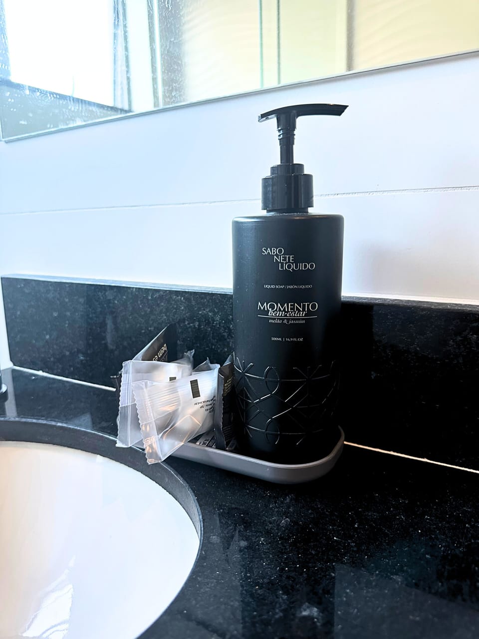 Luxury Double Room, Balcony | Bathroom | Shower, hair dryer, towels, soap