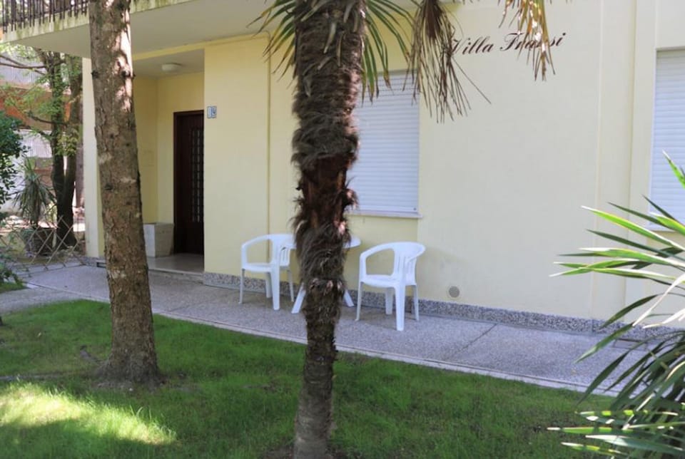 Apartment, 2 Bedrooms, Garden View | Terrace/patio
